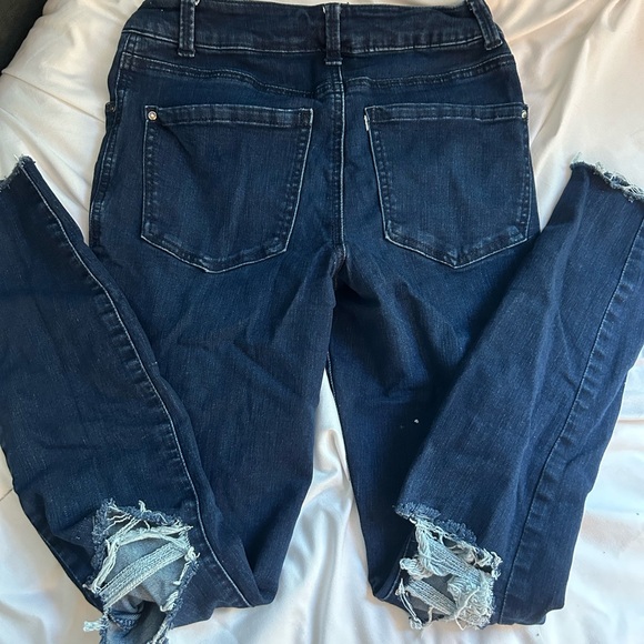 Maurice’s high rise distressed jeggings - Picture 2 of 3